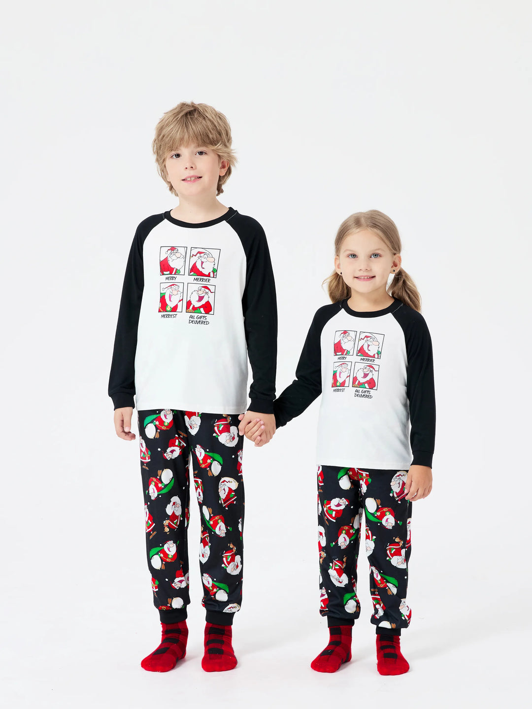 Conjunto de Pijamas em Família para Natal com Estampado de Pai Natal Preto e Branco e Meias de Natal Pretas