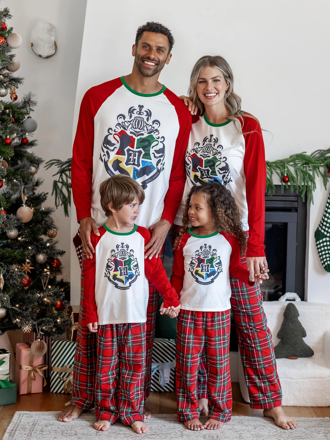 Conjunto de Pijamas em Fleeces para Famílias Harry Potter para o Natal com Meias de Natal Vermelhas