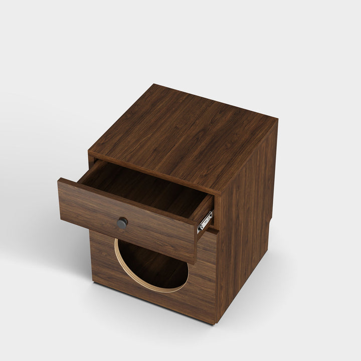 Mesa de Cabeceira em Madeira Razu com Casinha para Gato