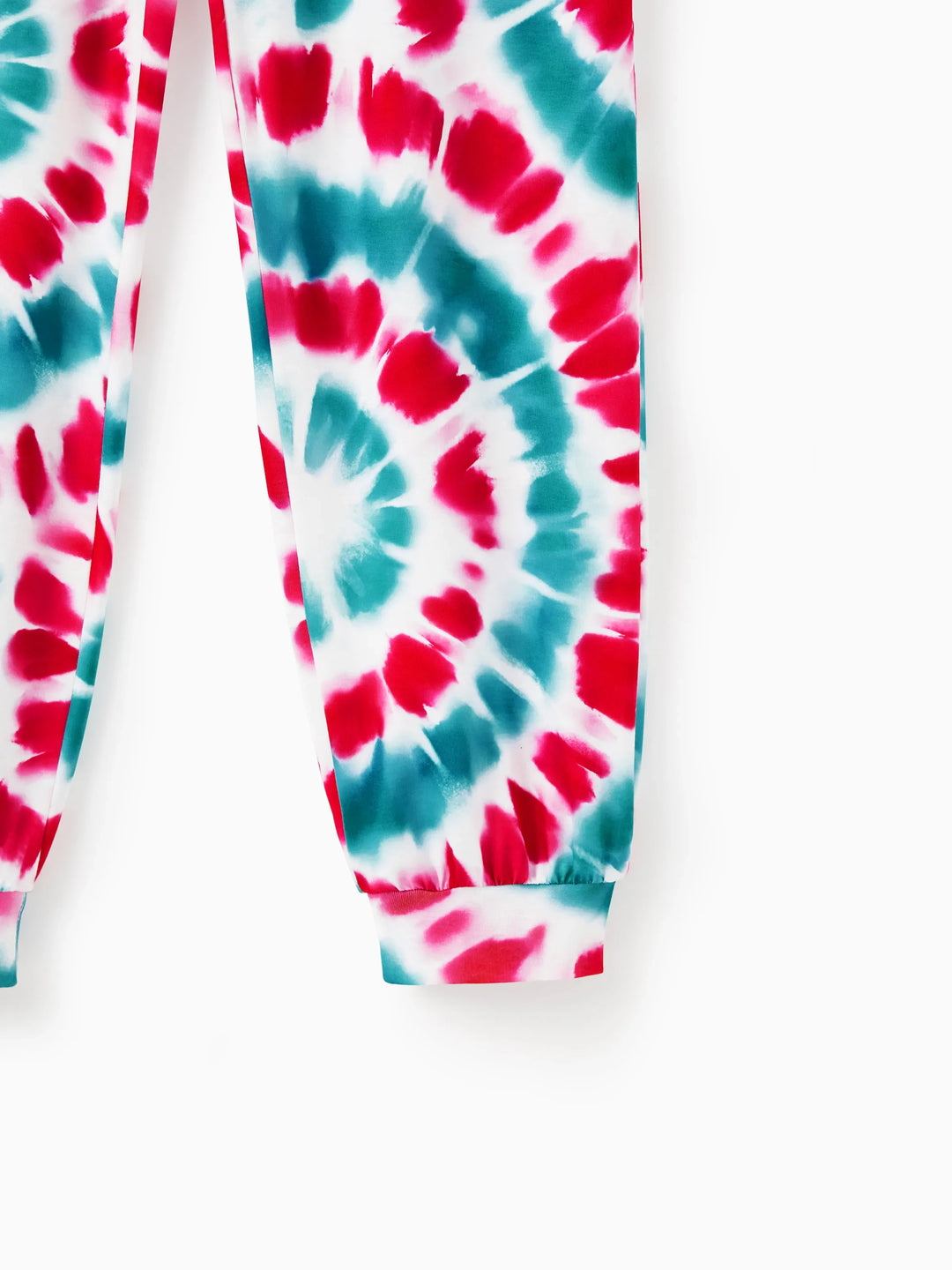 Conjuntos de Pijamas Coloridos Matchy para a Família com Impressão de Boneco de Neve de Natal e Meias Natalícias Multi-coras