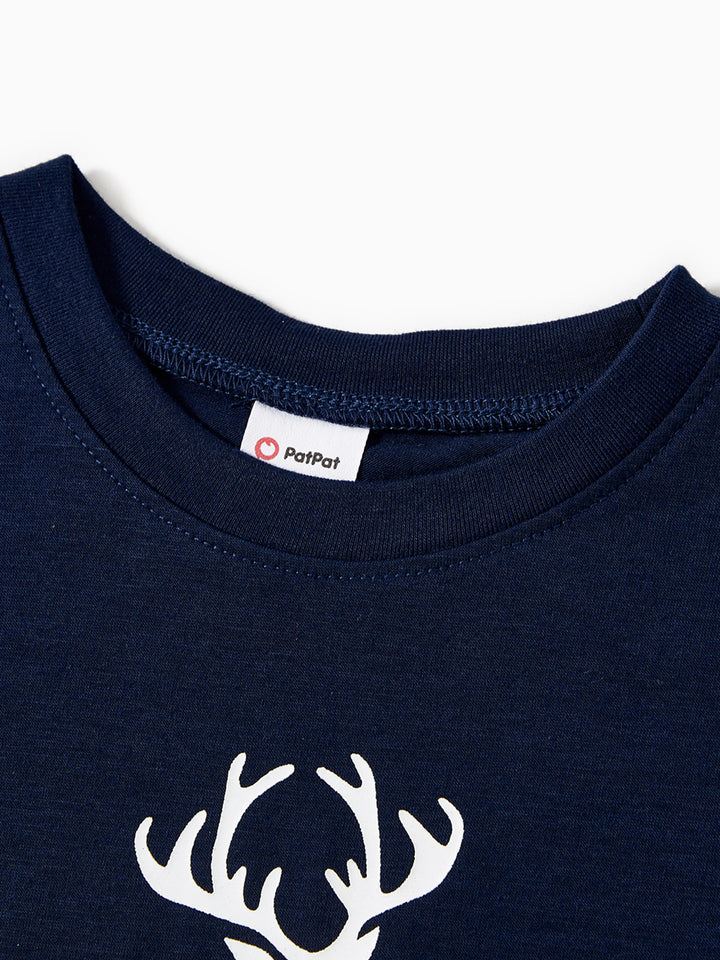 Pijamas de Família em Conjunto com Estampa de Renas de Natal que Brilham no Escuro, com Meias de Natal, Azul Escuro