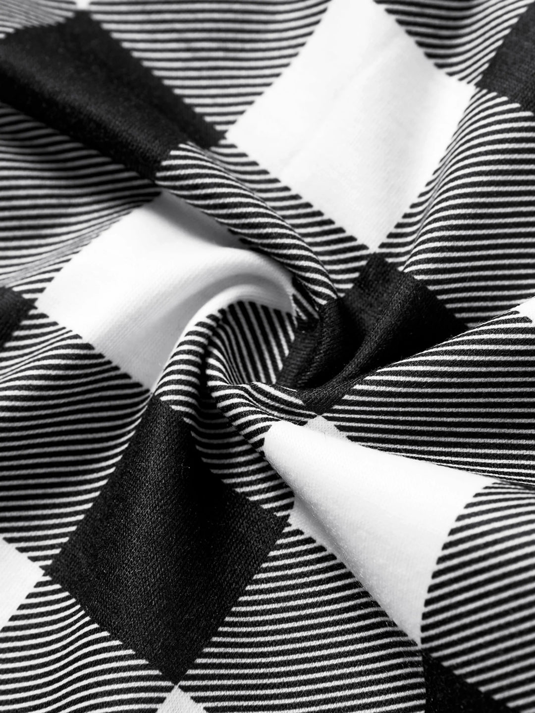 Conjunto de Pijamas de Manga Longa com Estampa de Letras que Brilham no Escuro para a Família, a Condizer no Natal, com Meias de Natal Preto+Branco