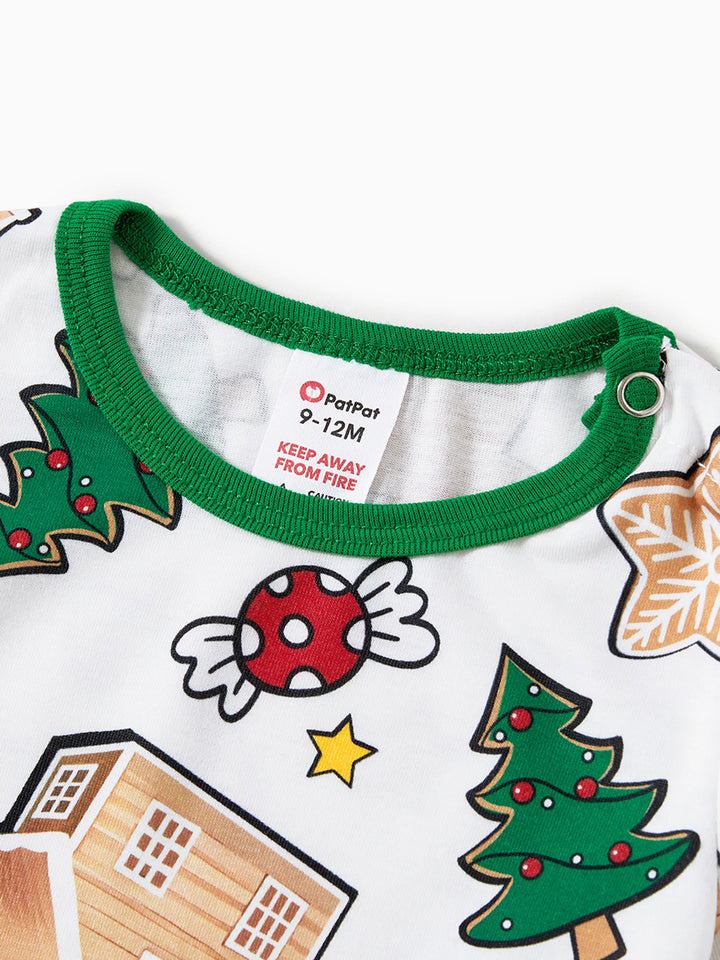 Pijamas de Casa de Gengibre em Conjunto para Família - PJs Verdes de Natal com Meias de Natal Multicores