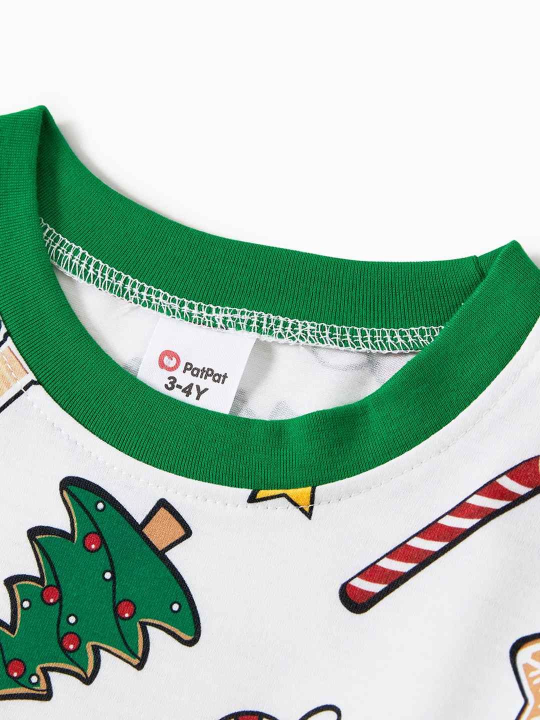 Pijamas de Casa de Gengibre em Conjunto para Família - PJs Verdes de Natal com Meias de Natal Multicores