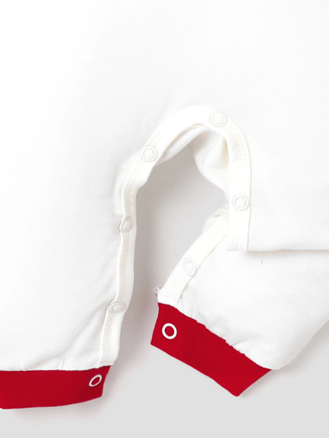 Conjuntos de Pijamas Coordenados em Cores para Todas as Famílias no Natal, com Meias de Natal