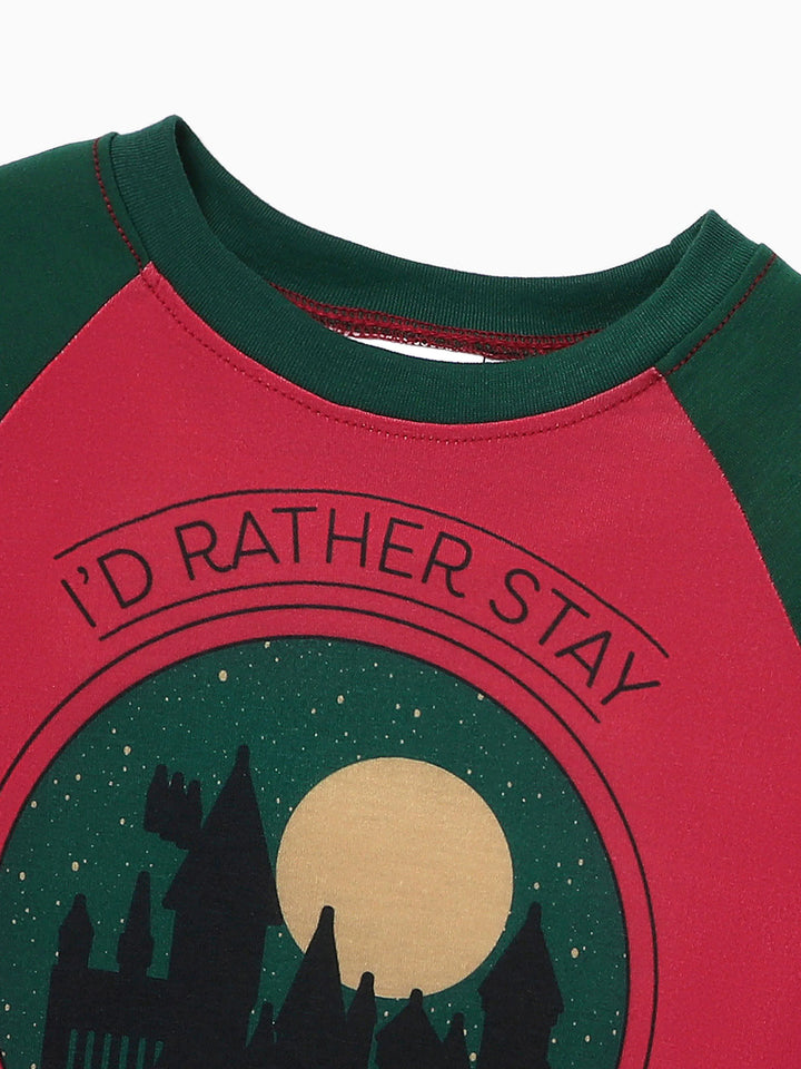 Conjuntos de Pijamas Combinados de Natal da Família Harry Potter com Meias de Natal de Hogwarts