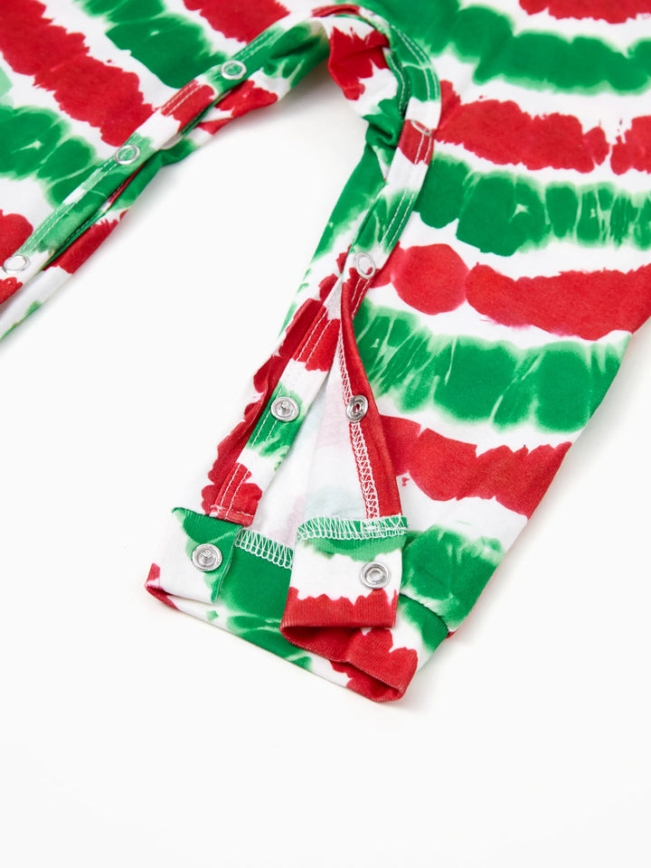 Conjuntos de Pijamas para a Família em Tie-Dye Vermelho e Verde com Homem de Gengibre e Meias de Natal Multicoloridas