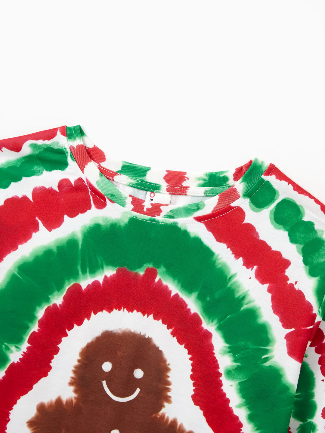 Conjuntos de Pijamas para a Família em Tie-Dye Vermelho e Verde com Homem de Gengibre e Meias de Natal Multicoloridas