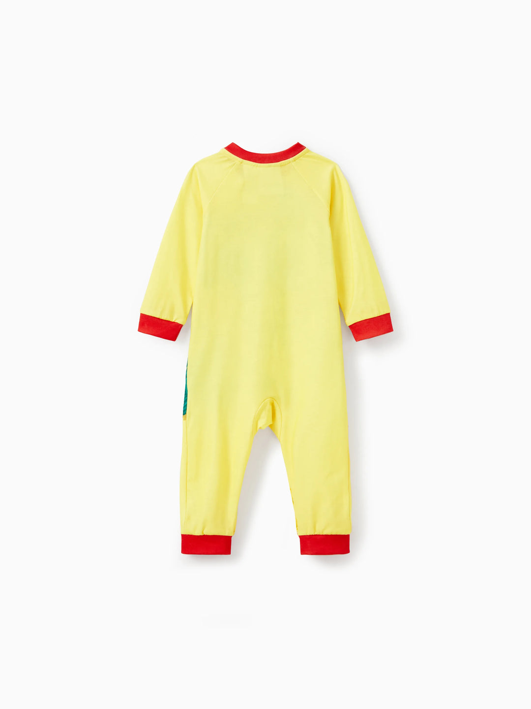 Conjuntos de Pijamas Natalícios em Conjunto Cor de Esponja Bob para a Família com Meias de Natal