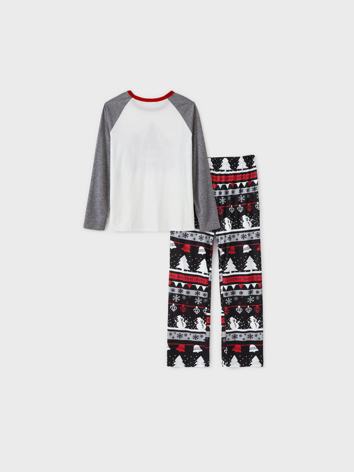 Conjunto de Pijamas de Manga Longa em Cinza com Estampagem de Flocos de Neve e Letras para a Família, incluindo Meias de Natal em Cinza.