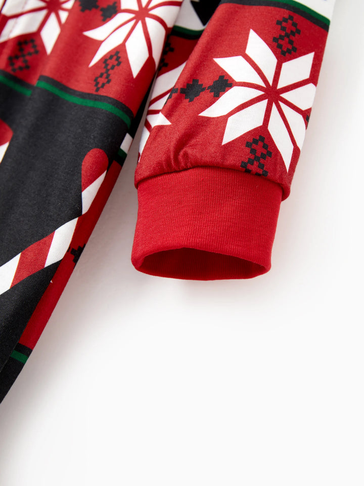 Pijamas de Natal com padrão de rena 3D, macacões com capuz e fecho, outfits em família coordenados nas cores vermelho/preto.