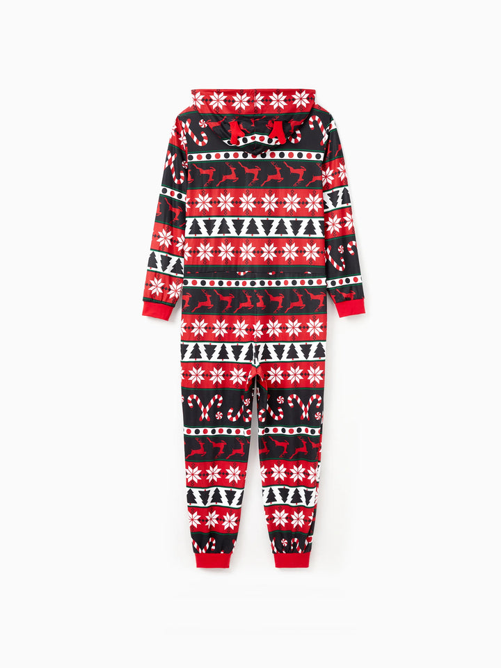 Pijamas de Natal com padrão de rena 3D, macacões com capuz e fecho, outfits em família coordenados nas cores vermelho/preto.