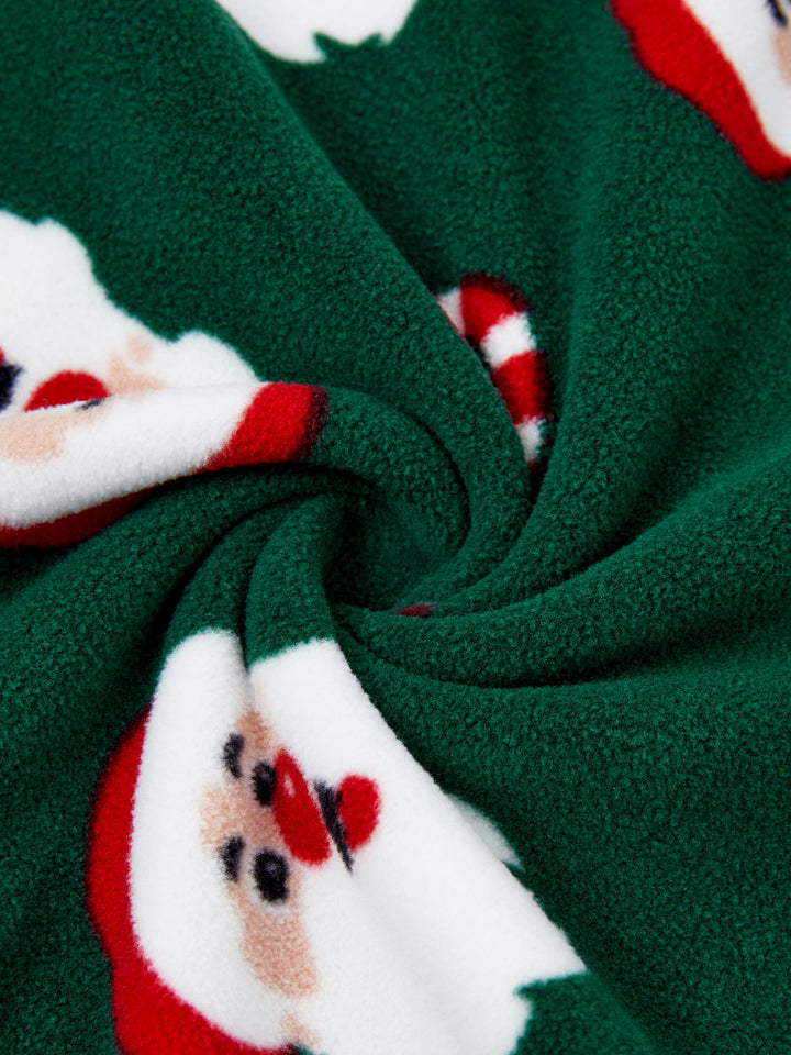 Conjunto de Pijamas de Fleece para a Família em Conjunto com Estampado de Pai Natal e Bastão de Açúcar, incluindo Meias de Natal em Verde Escuro