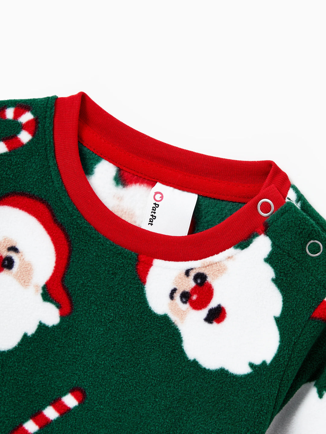 Conjunto de Pijamas de Fleece para a Família em Conjunto com Estampado de Pai Natal e Bastão de Açúcar, incluindo Meias de Natal em Verde Escuro