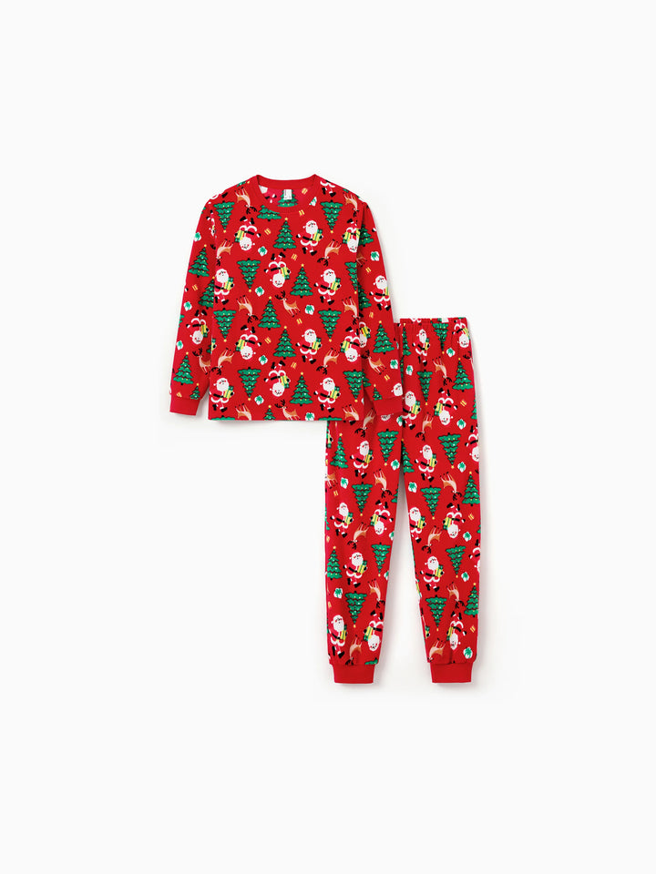 Conjunto de Pijamas de Natal para Toda a Família com Impressão de Pai Natal e Árvore de Natal, PJs de Fleecy Vermelhos com Meias de Natal Incluídas.