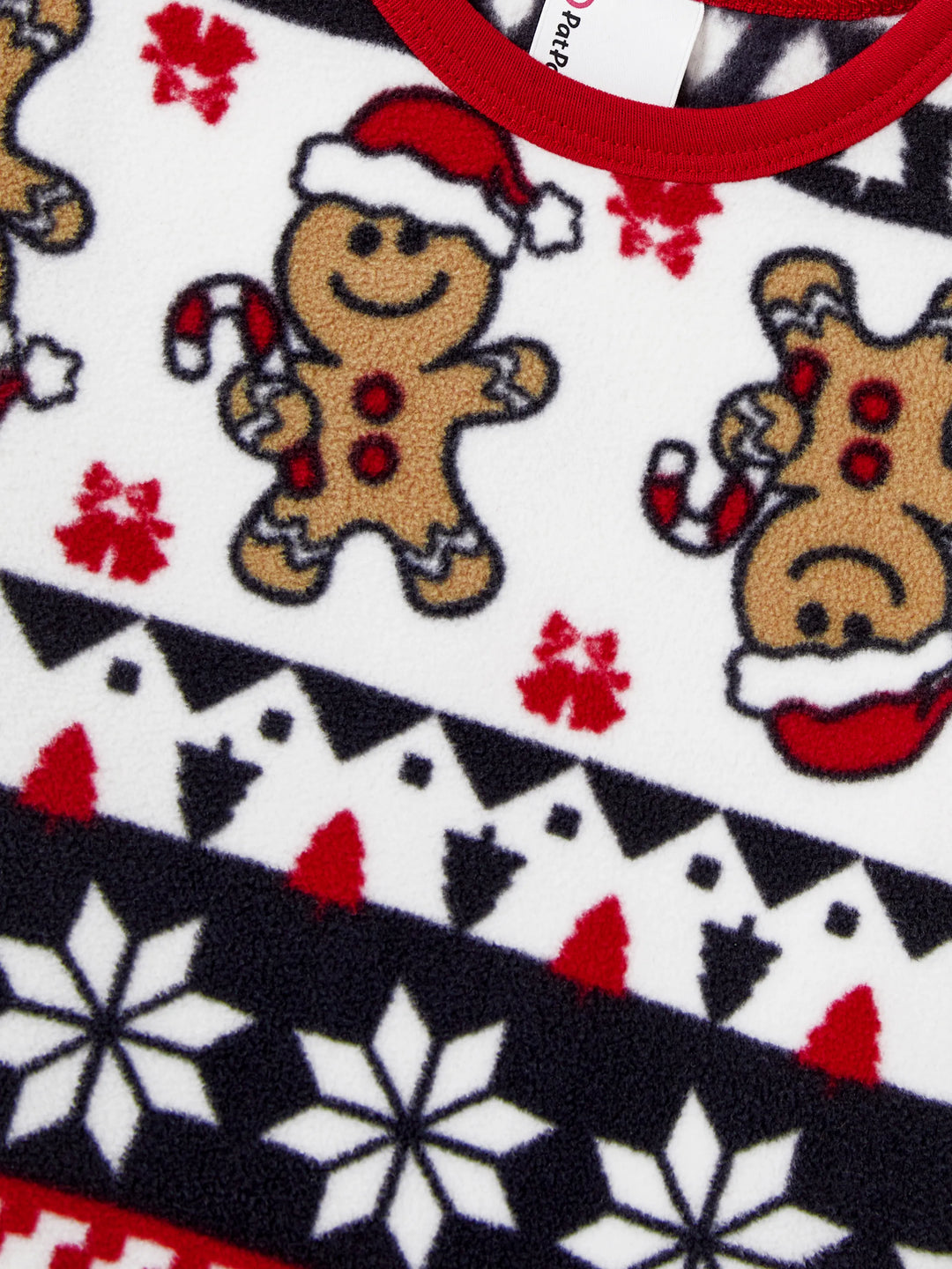 Conjunto de Pijamas de Fleece em Família para o Natal com Estampado de Gengibre e Flocos de Neve e Meias de Natal Vermelhas