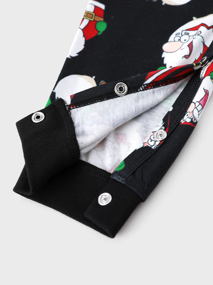 Conjunto de Pijamas em Família para Natal com Estampado de Pai Natal Preto e Branco e Meias de Natal Pretas