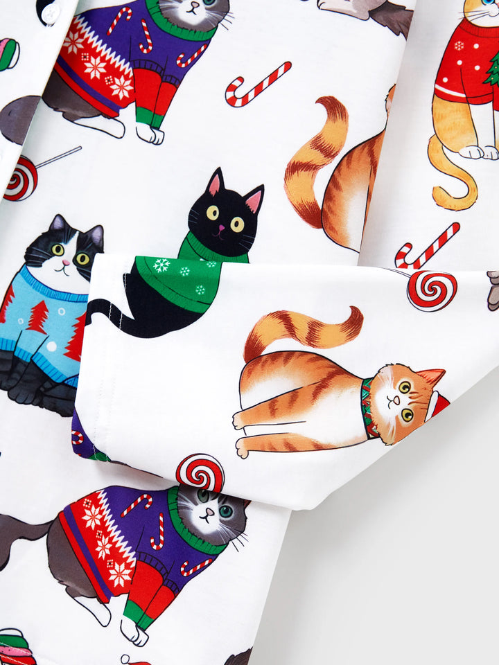 Conjunto de Pijamas de Natal para a Família com Estampa de Gato de Natal e Meias de Natal Multicoloridas