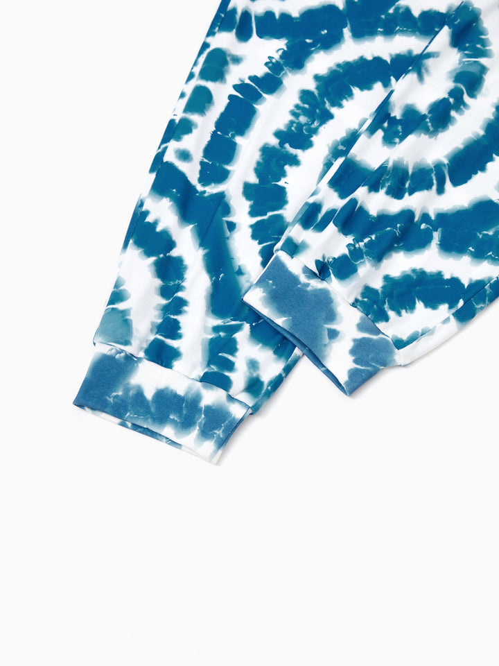 Conjunto de Pajamas de Natal em Família com Estampa de Boneco de Neve em Tie-dye Azul com Meias de Natal Azul Escuro