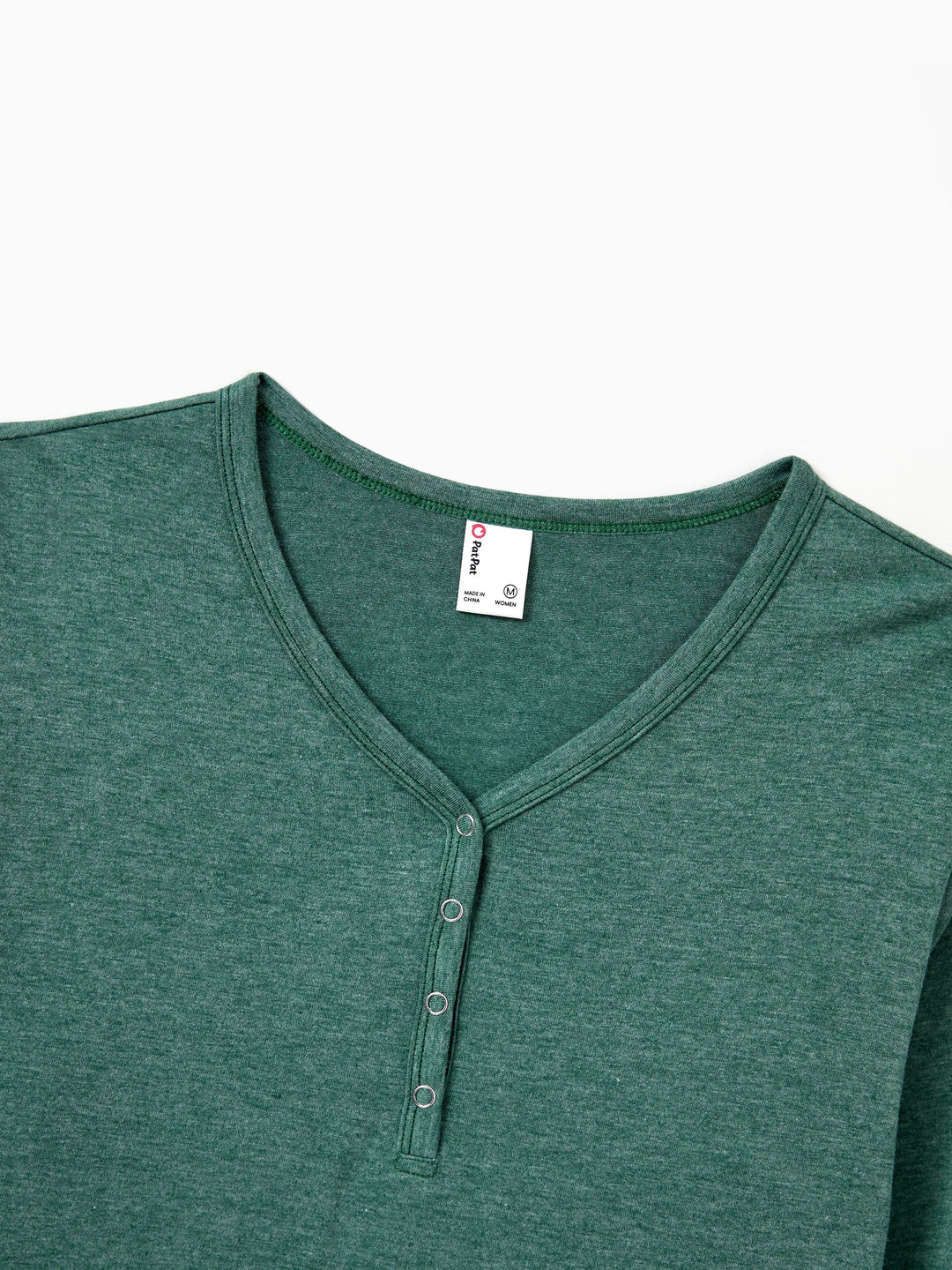 Conjunto de Pijamas em Família a Condizer para o Natal com Renas e Pai Natal e Meias de Natal Verdes