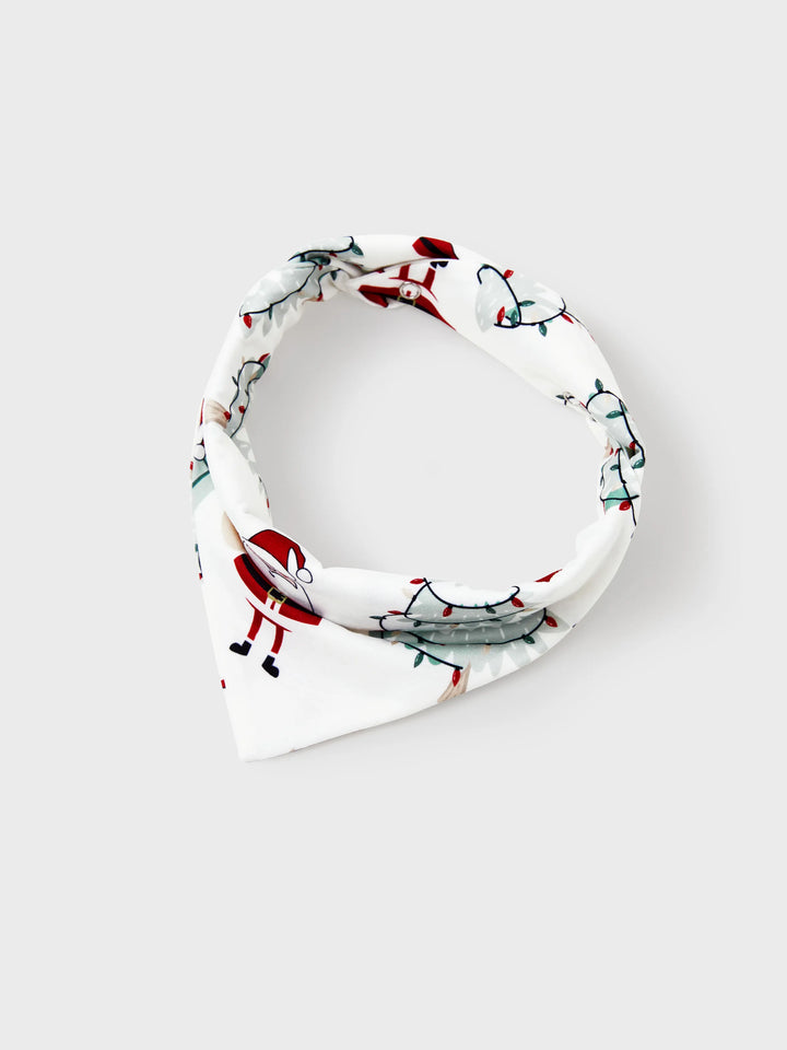 Conjunto de Pijamas de Natal em Família com Estampagem de Gnomos - Pijamas Brancos com Meias de Natal Brancas