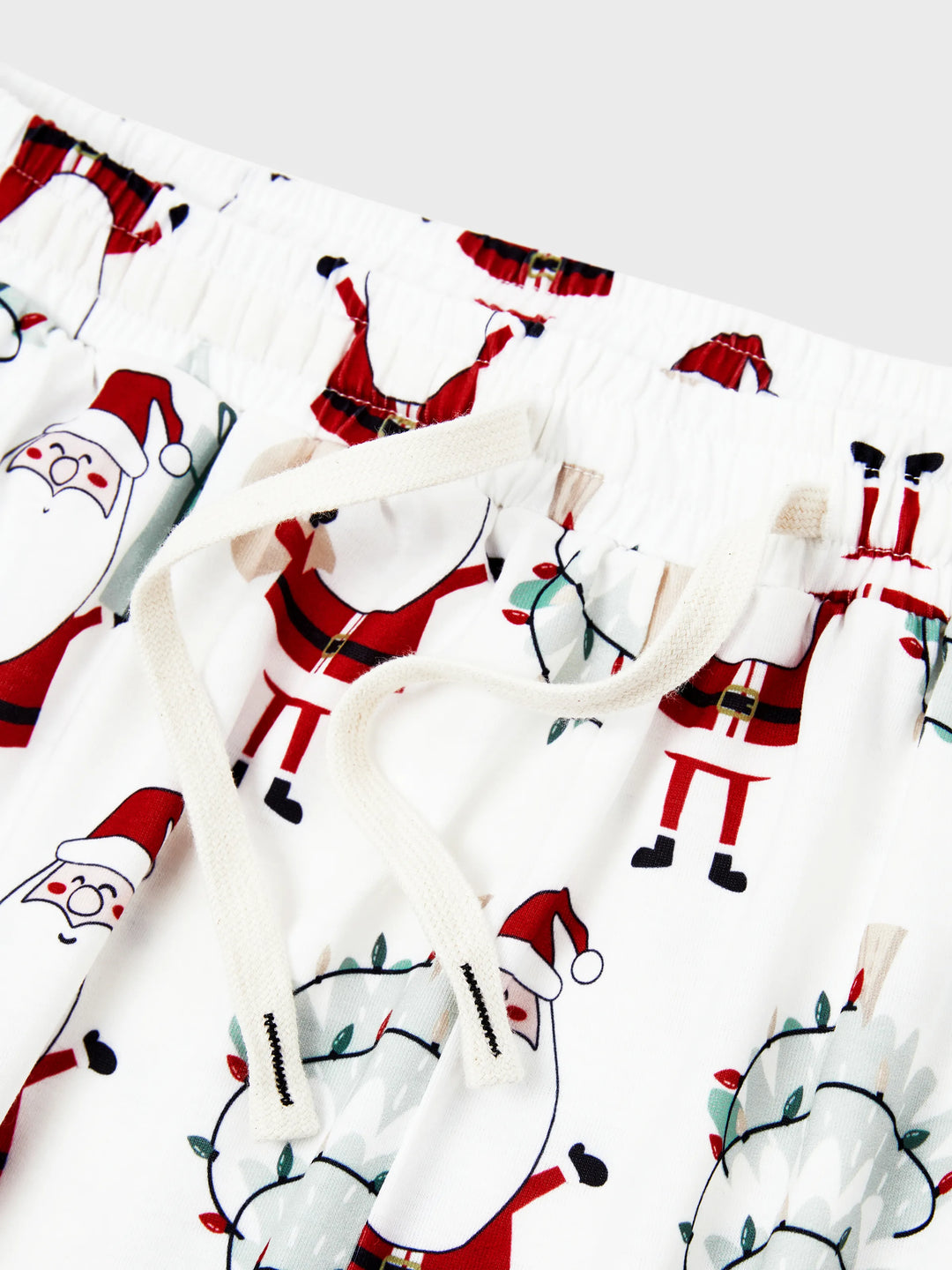 Conjunto de Pijamas de Natal em Família com Estampagem de Gnomos - Pijamas Brancos com Meias de Natal Brancas