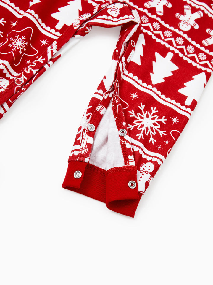 Conjunto de Pijamas em Família Coordenados para o Natal com Estampado de Homem de Gengibre e Árvore de Natal, Pijamas Vermelhos com Meias de Natal Vermelhas