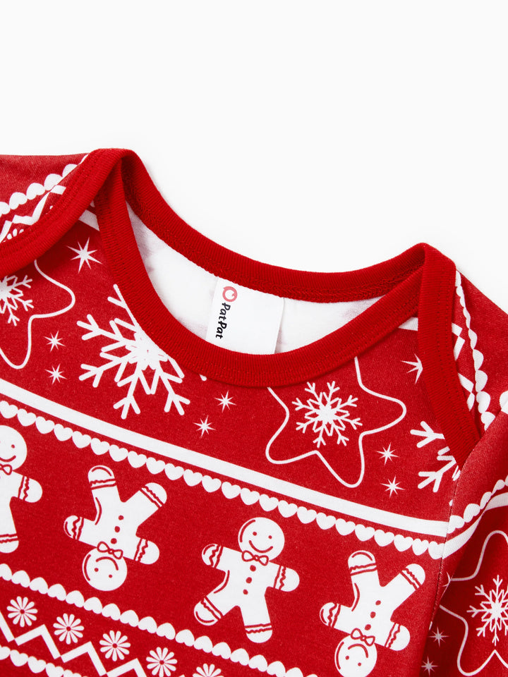 Conjunto de Pijamas em Família Coordenados para o Natal com Estampado de Homem de Gengibre e Árvore de Natal, Pijamas Vermelhos com Meias de Natal Vermelhas