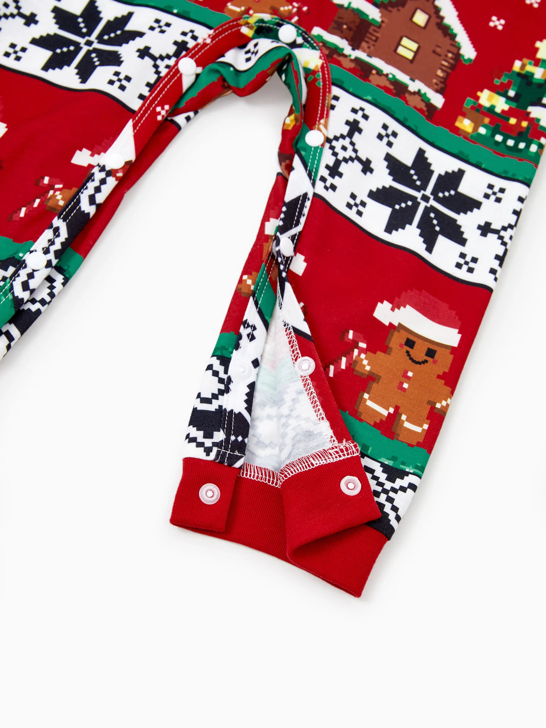 Conjunto de Pijamas em Família Correspondentes para o Natal Estampado com Ginginhas, PJs de Manga Longa com Meias de Natal em Vermelho