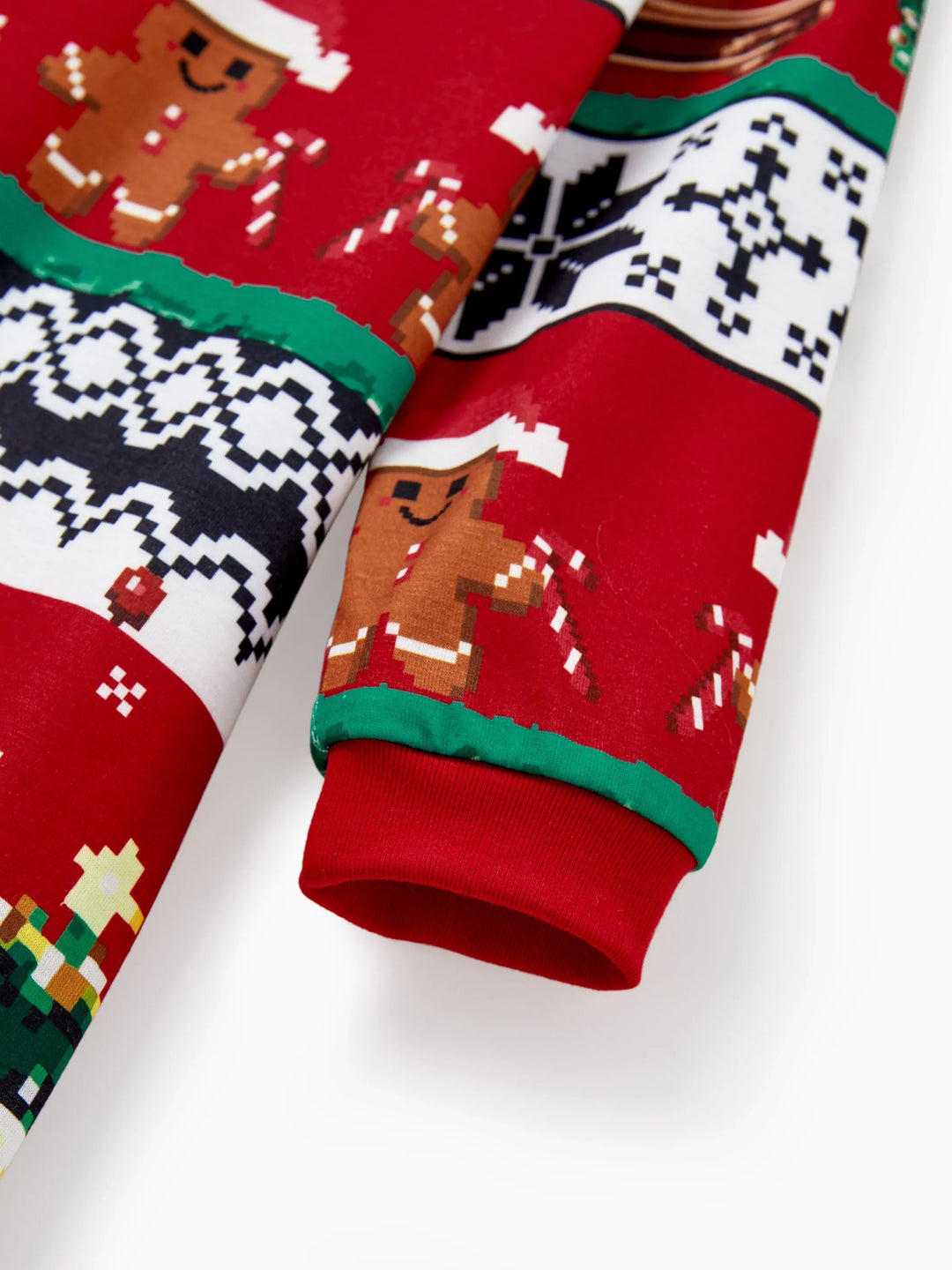 Conjunto de Pijamas em Família Correspondentes para o Natal Estampado com Ginginhas, PJs de Manga Longa com Meias de Natal em Vermelho