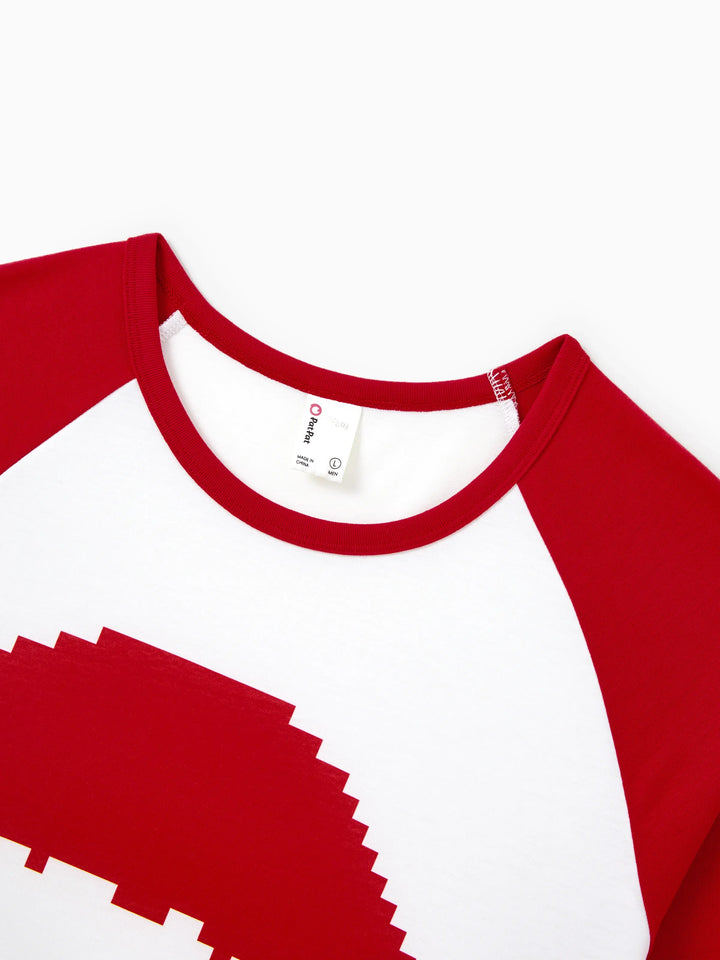 Conjunto de Pijamas em Família Correspondentes para o Natal Estampado com Ginginhas, PJs de Manga Longa com Meias de Natal em Vermelho