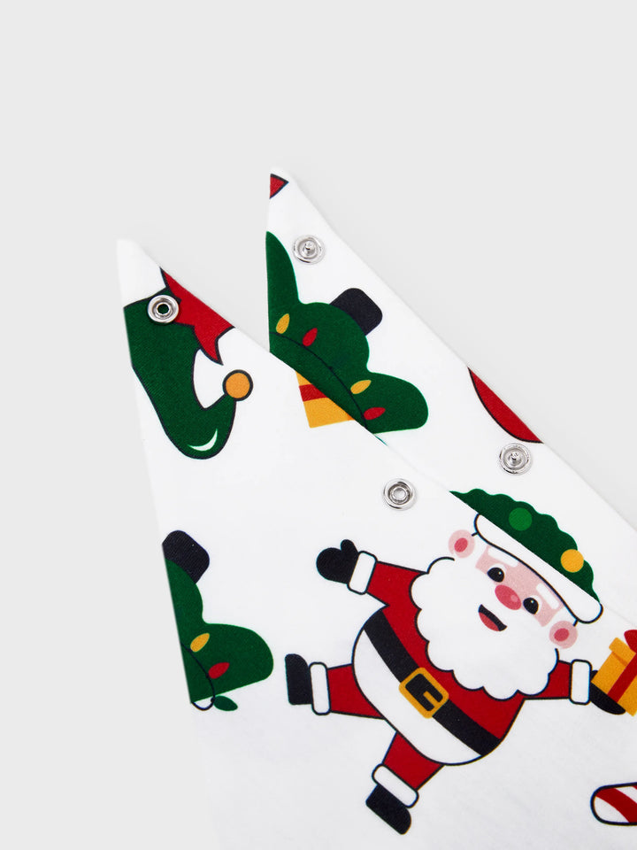 Conjunto de Pijamas Coordenação de Natal para toda a Família Estampado com Pai Natal e Árvore de Natal, Pijamas de Manga Longa com Meias de Natal Brancas