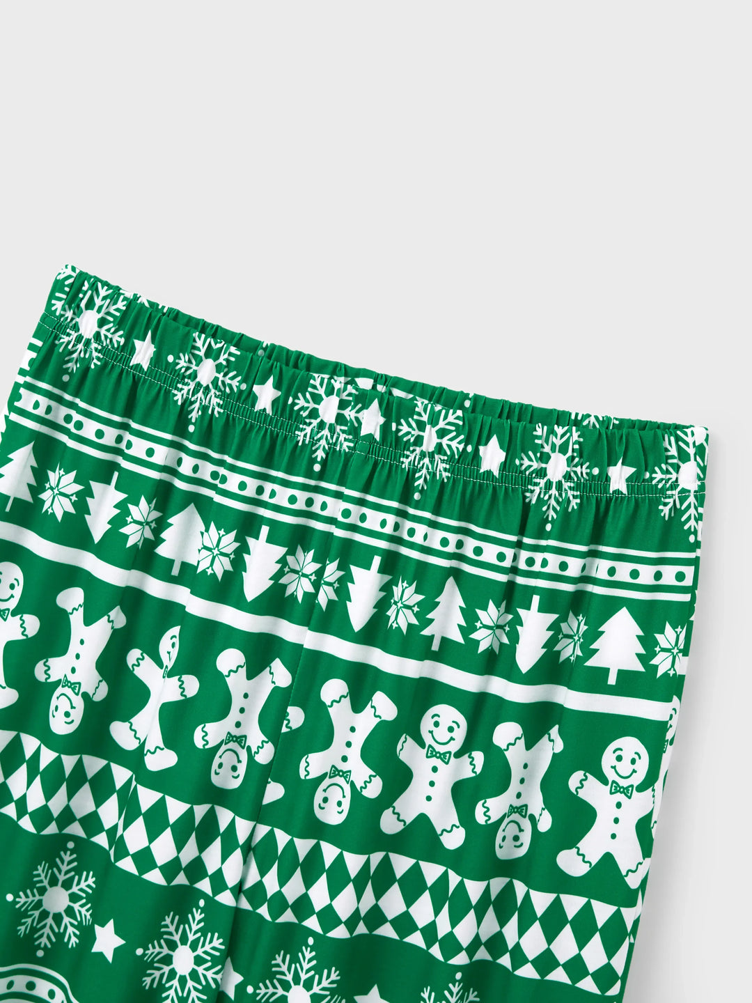 Conjunto de Pajamas Correspondentes para a Família de Natal com Impressão de Gengibre e Árvore de Natal PJs Verdes com Meias de Natal Verdes