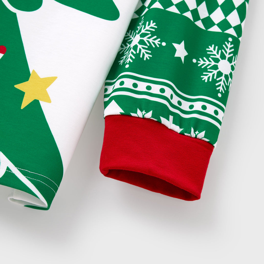 Conjunto de Pajamas Correspondentes para a Família de Natal com Impressão de Gengibre e Árvore de Natal PJs Verdes com Meias de Natal Verdes
