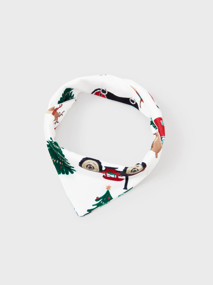 Conjunto de Pijamas de Natal Coordenados para a Família - Padrão de Rena e Carro com Meias de Natal Vermelhas