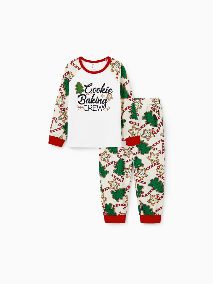 Conjunto de Pijamas em Família a Condizer para o Natal Estampado com Árvore de Natal em Vermelho e Abricot, com Meias de Natal em Abricot