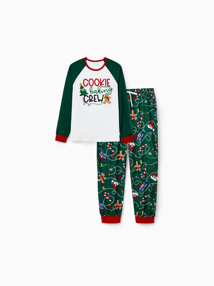 Conjunto de Pijamas em Família para o Natal em Verde e Branco com Gengibre e Árvore de Natal, incluindo Meias de Natal Verde Escuro.