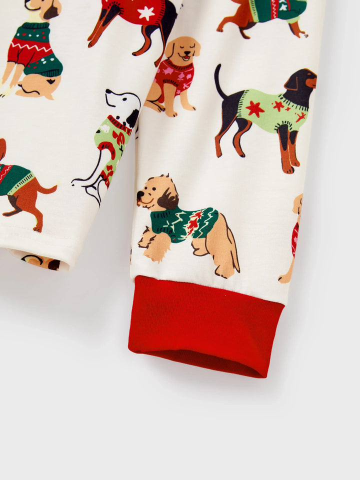 Conjunto de Pijamas Coincidentes para a Família no Natal com Vários Design de Cães e Meias de Natal em Cor Apricot
