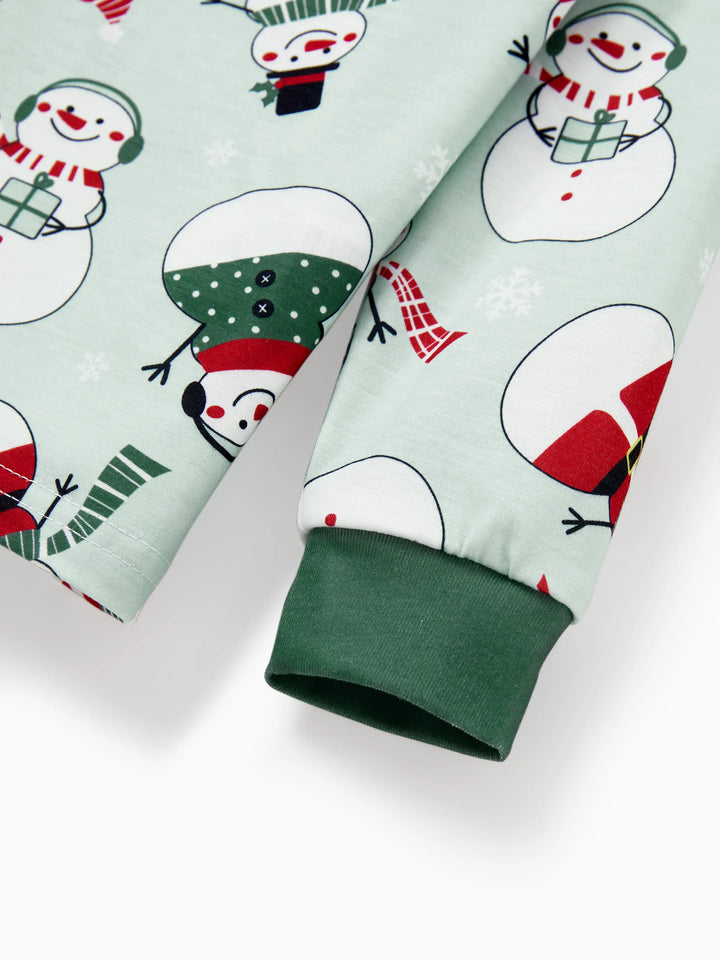 Conjunto de Pijamas de Natal em Família com Estampa de Boneco de Neve e Meias de Natal em Verde Menta