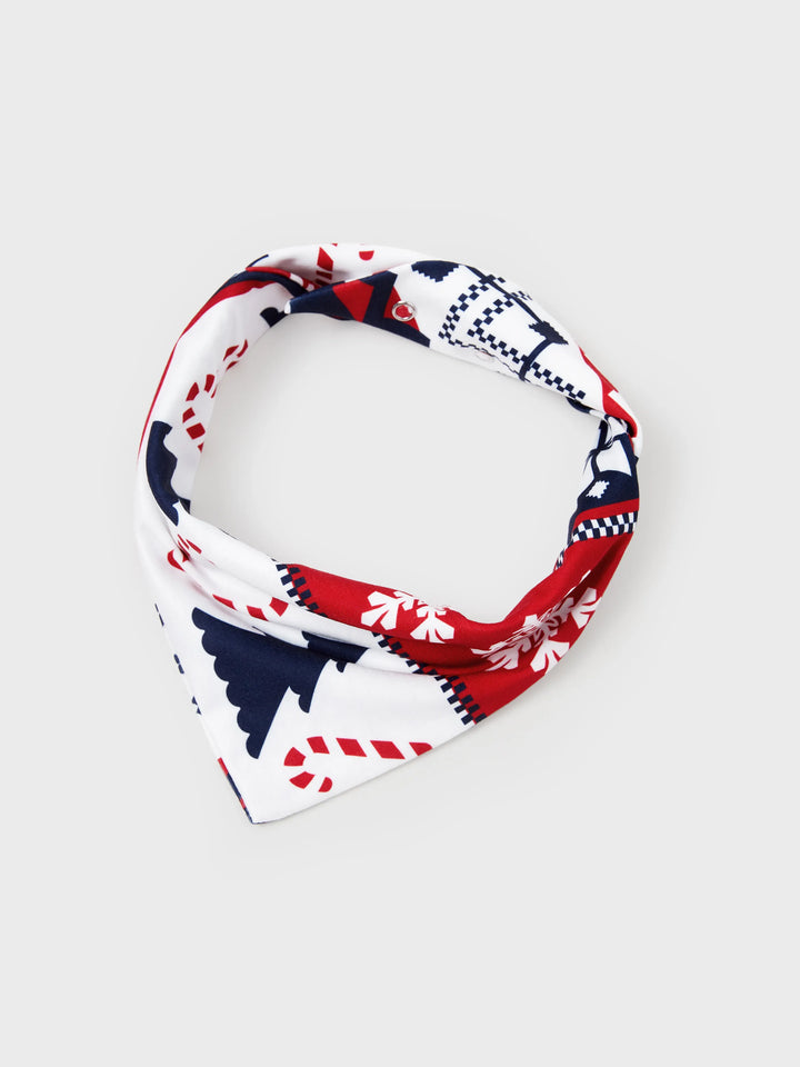 Conjunto de Pijamas em Conjunto para a Família de Natal com Print do Pai Natal que Brilha no Escuro e Meias de Natal em Azul Escuro