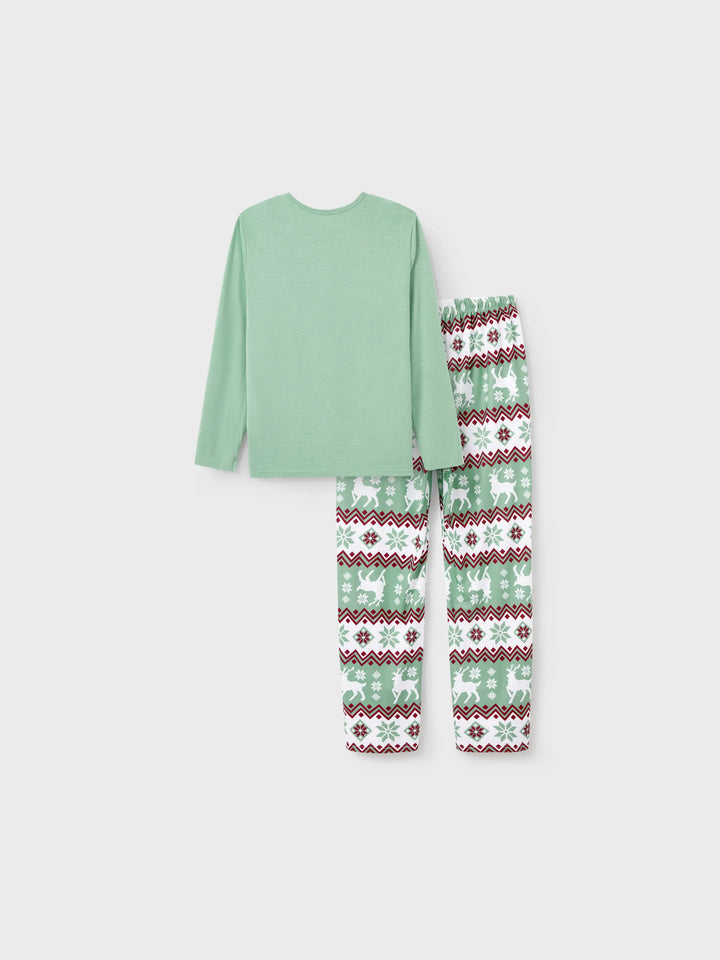 Conjunto de Pijamas de Natal para a Família com Estampado de Espírito Natalício e Flocos de Neve, incluindo Meias de Natal - Verde Claro