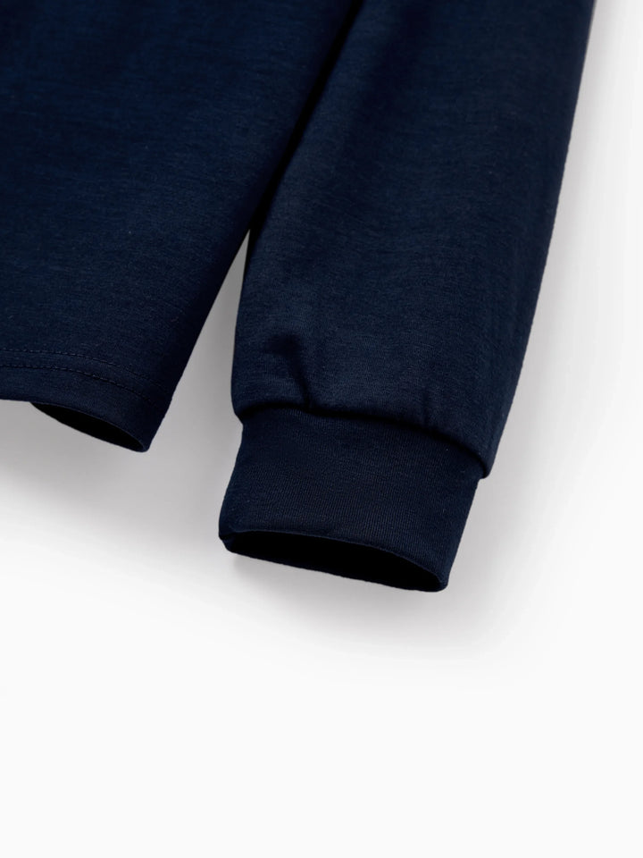 Conjunto de Pijamas de Natal para a Família com Estampa de Cães de trenó e Meias de Natal Azuis