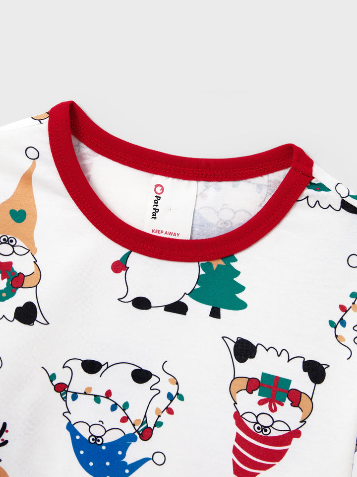 Conjunto de Pijamas de Natal em Família com Estampa de Gnomo Natalício e Meias de Natal Vermelhas
