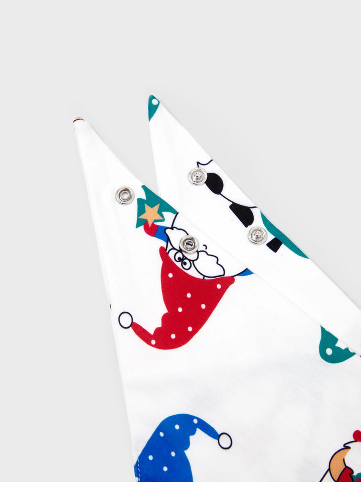 Conjunto de Pijamas de Natal em Família com Estampa de Gnomo Natalício e Meias de Natal Vermelhas