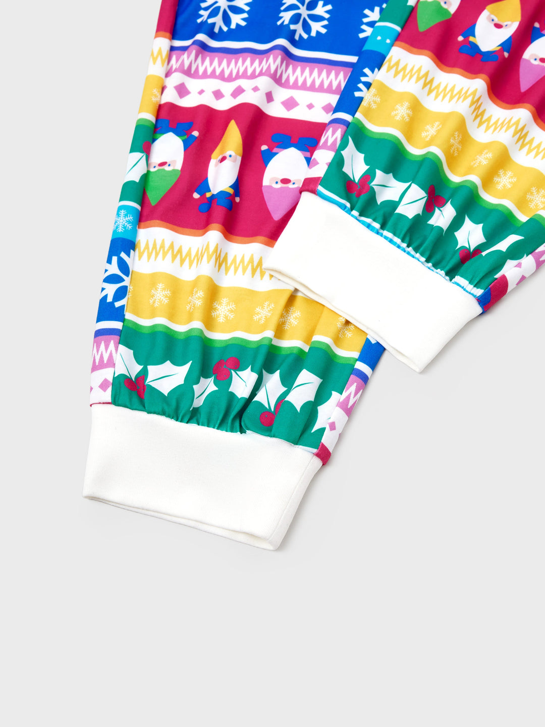 Conjunto de Pijamas de Natal para a Família com Padrão de Gnomos e Listras, incluindo Meias de Natal em Multicor