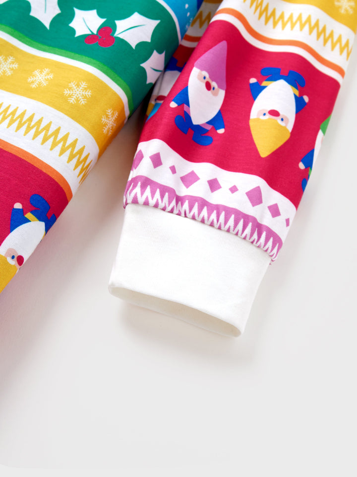 Conjunto de Pijamas de Natal para a Família com Padrão de Gnomos e Listras, incluindo Meias de Natal em Multicor