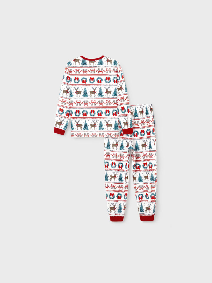 Conjunto de Pijamas de Natal em Conjunto para a Família com Estampa de Veado e Sino e Listras, com Meias de Natal Brancas