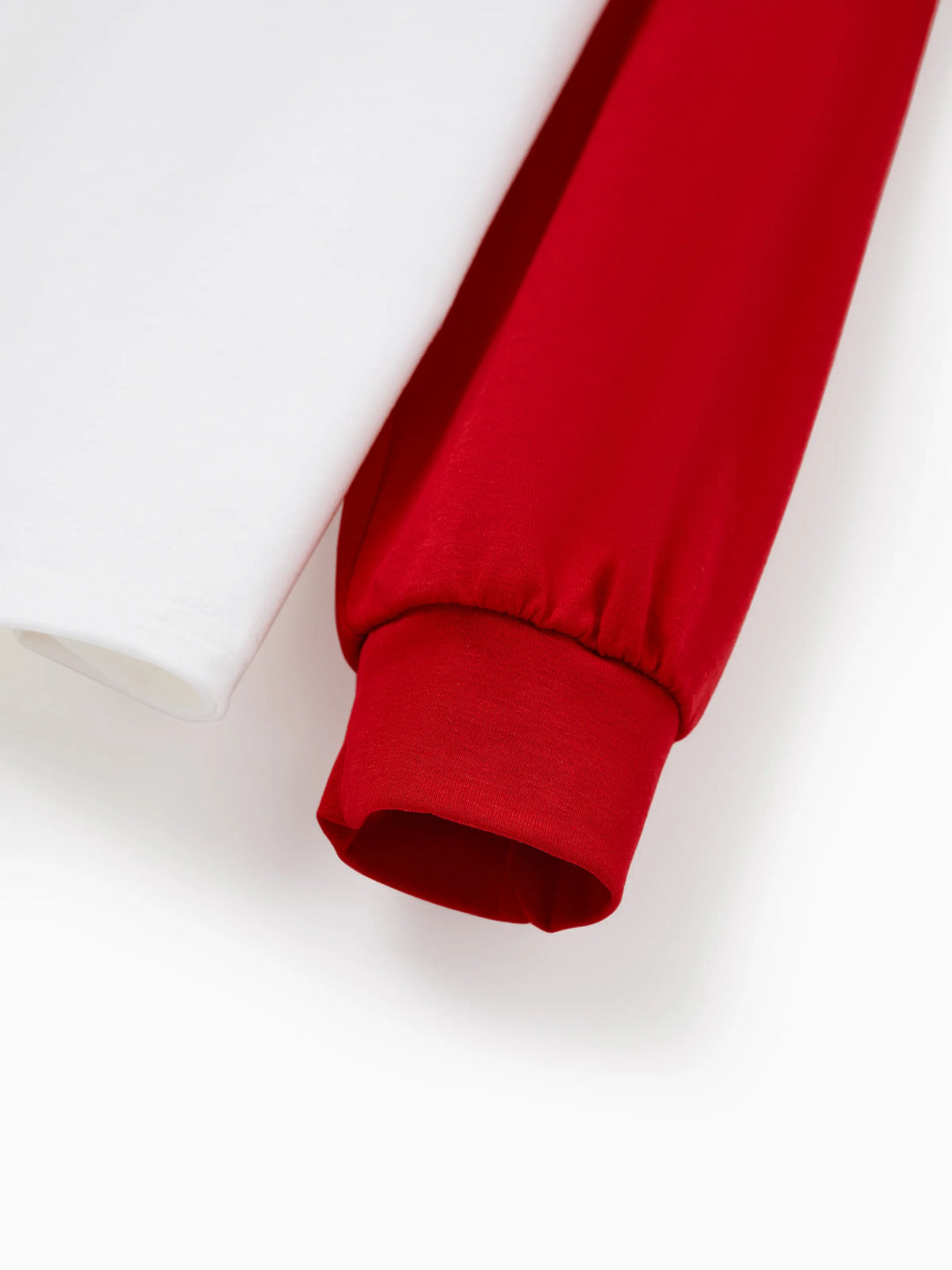 Conjunto de Pijamas Correspondentes para Família com Estampa de Quebra-Nozes e Meias de Natal em Vermelho