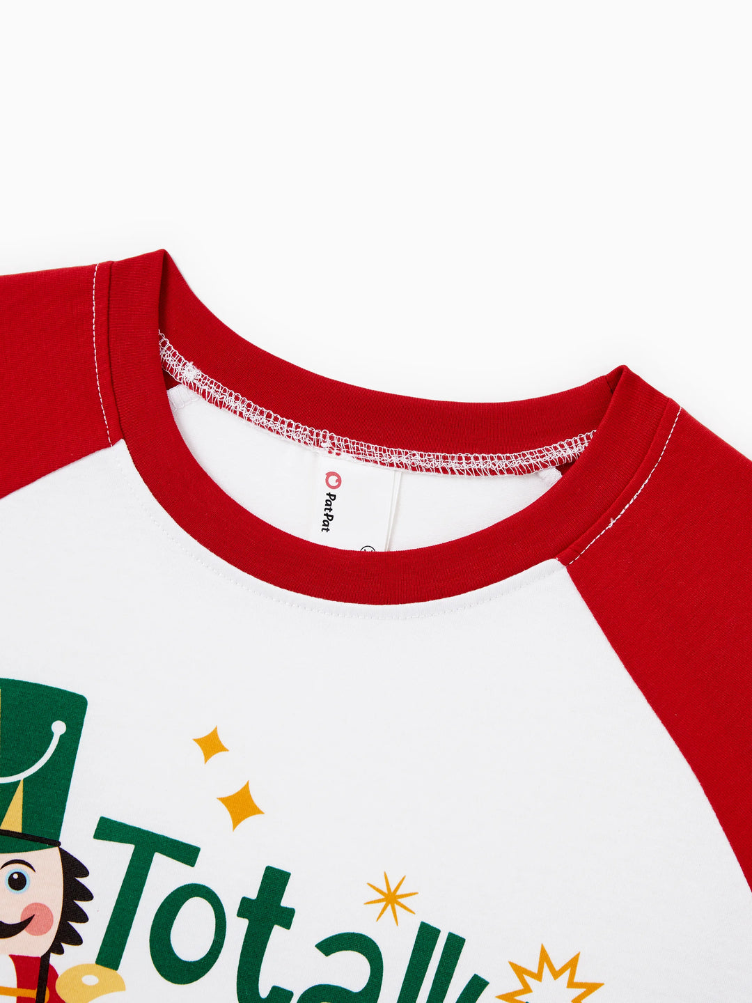 Conjunto de Pijamas Correspondentes para Família com Estampa de Quebra-Nozes e Meias de Natal em Vermelho