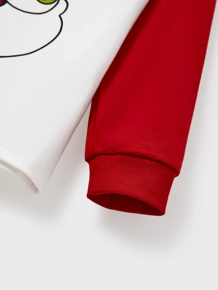 Conjunto de Pijamas em Coordenação para a Família com Tema do Grinch de Natal e Meias de Natal Vermelhas